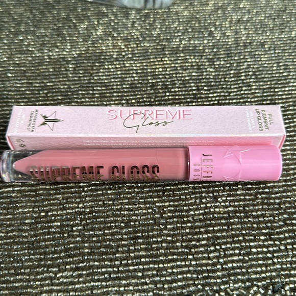 NWT Jeffree Star Supreme Gloss in Cookie Dough Fetish - Picture 2 of 4